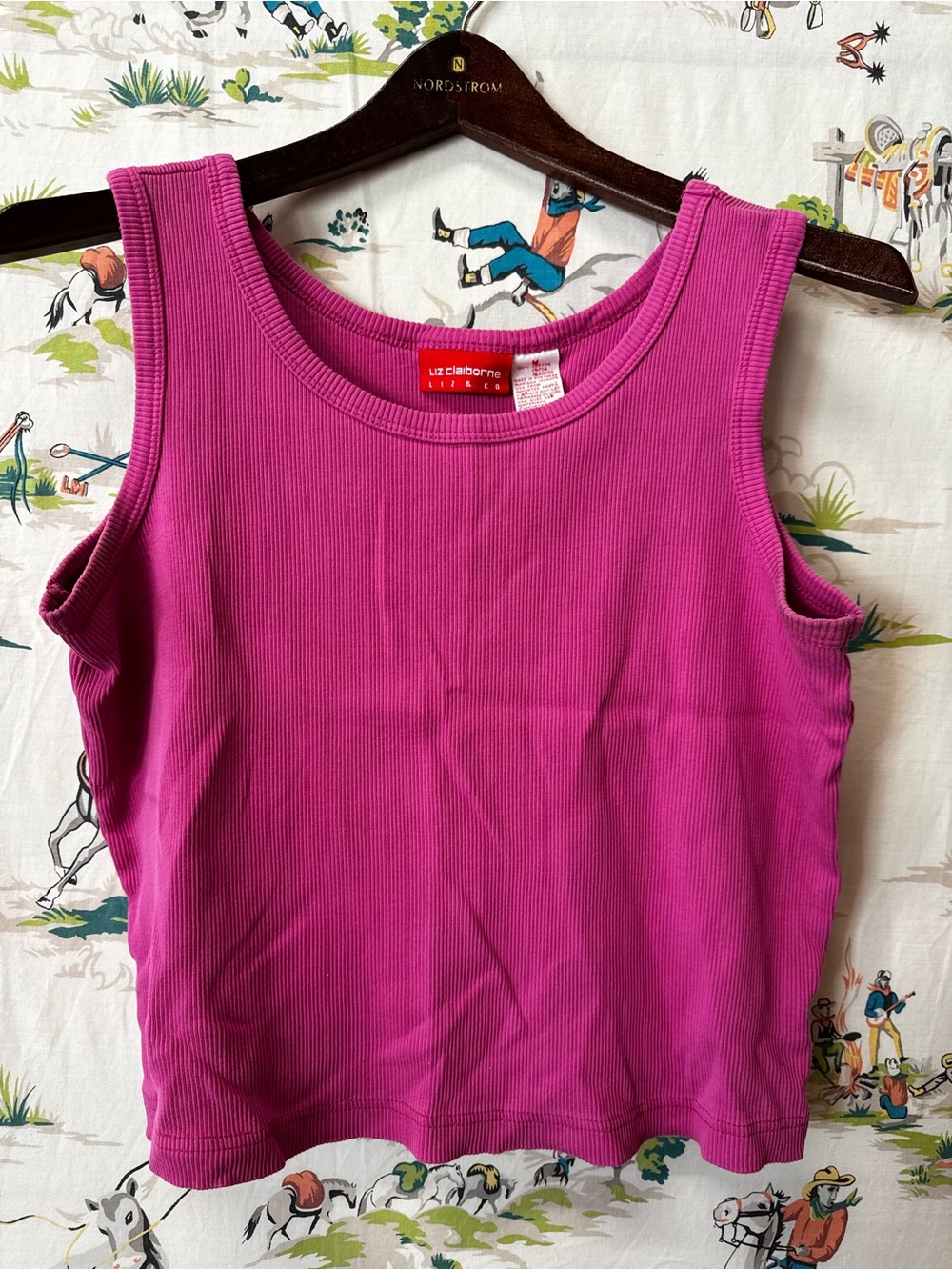 Liz Claiborne Magenta Ribbed Tank Top size medium